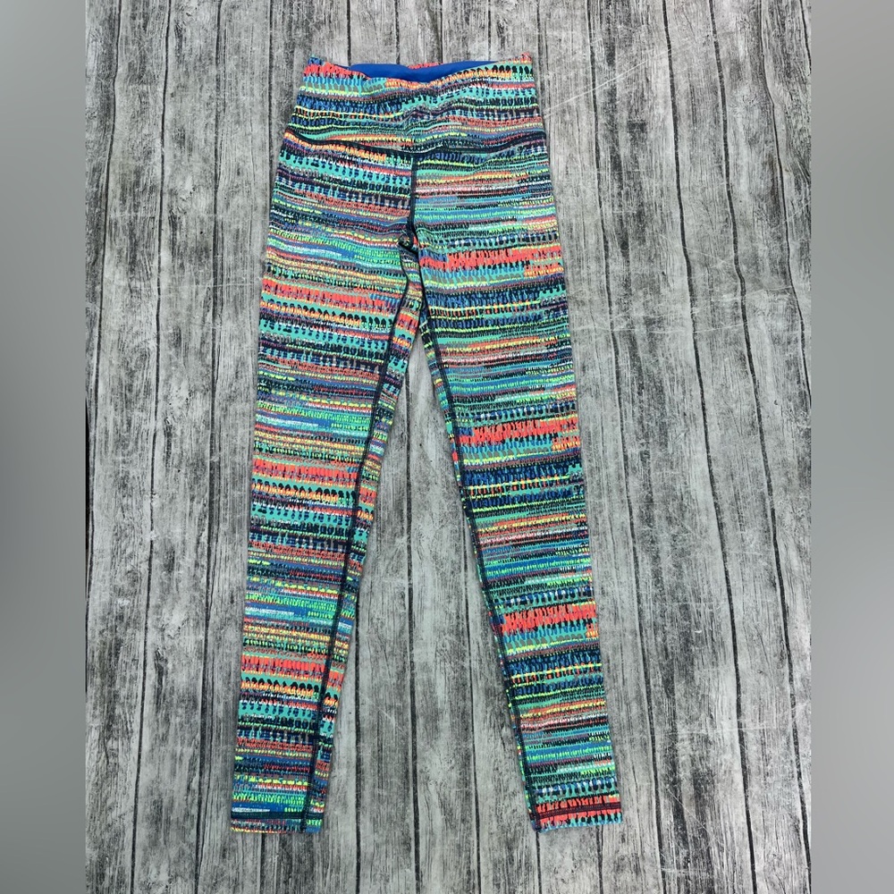 Victoria's Secret VSX Sport Knockout Tight Medium Rise Cool Textile size XS